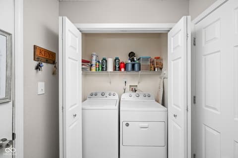 Photo of 409 Lockerbie Lane, Pittsboro, IN