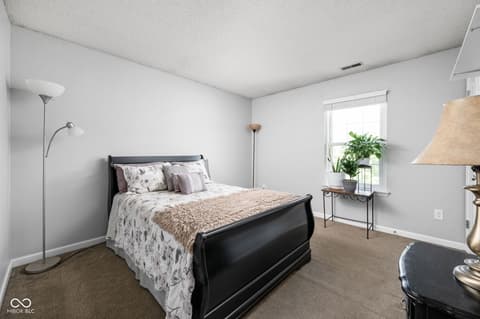 Photo of 409 Lockerbie Lane, Pittsboro, IN