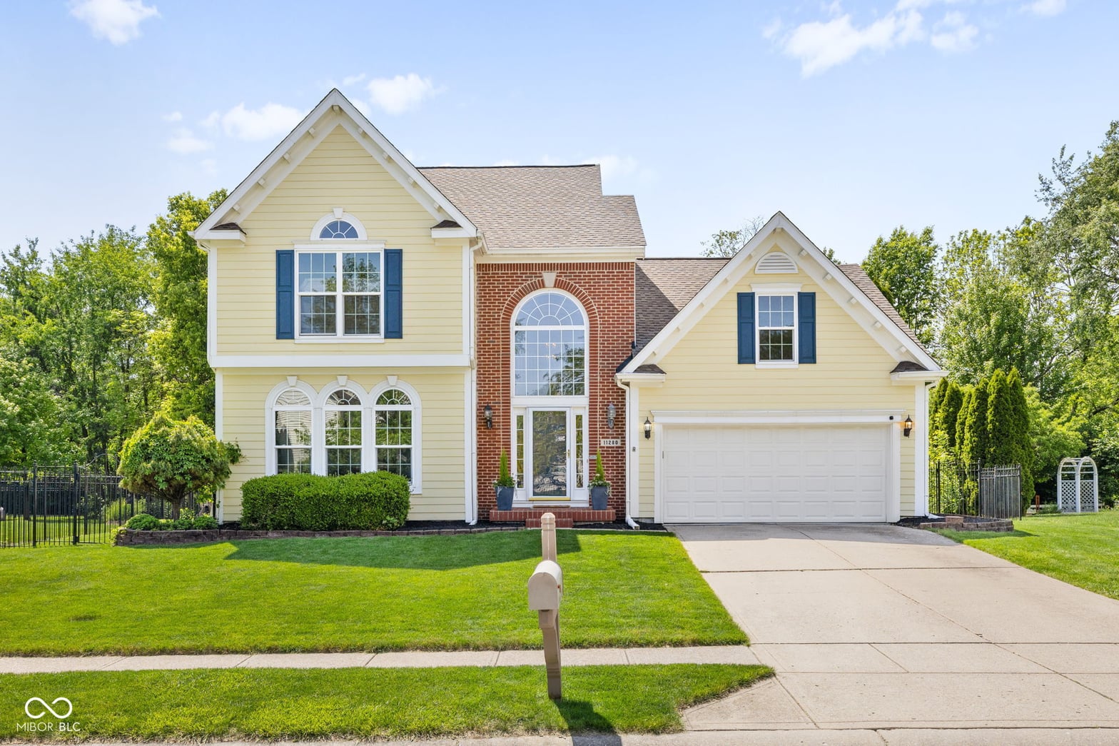 Photo of 11280 Walking Wood Lane, Fishers, IN
