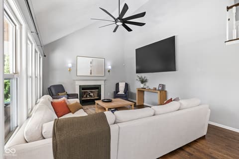 Photo of 11280 Walking Wood Lane, Fishers, IN