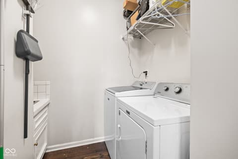 Photo of 11280 Walking Wood Lane, Fishers, IN