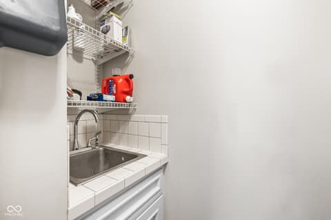Photo of 11280 Walking Wood Lane, Fishers, IN