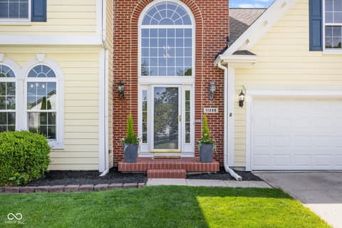 Photo of 11280 Walking Wood Lane, Fishers, IN
