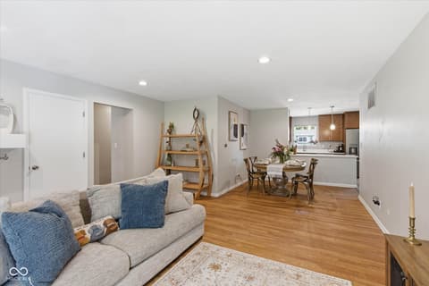 Living room at 6278 Lakeland Boulevard, Indianapolis, IN