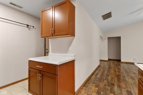 Photo of 164 Meadow Glen Drive, Avon, IN