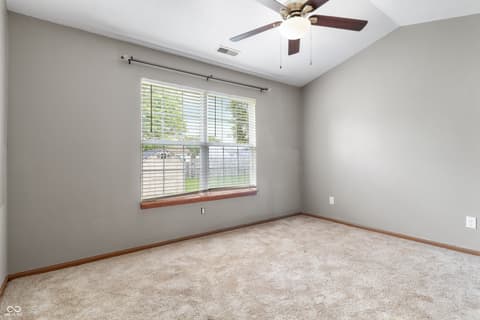 Photo of 164 Meadow Glen Drive, Avon, IN