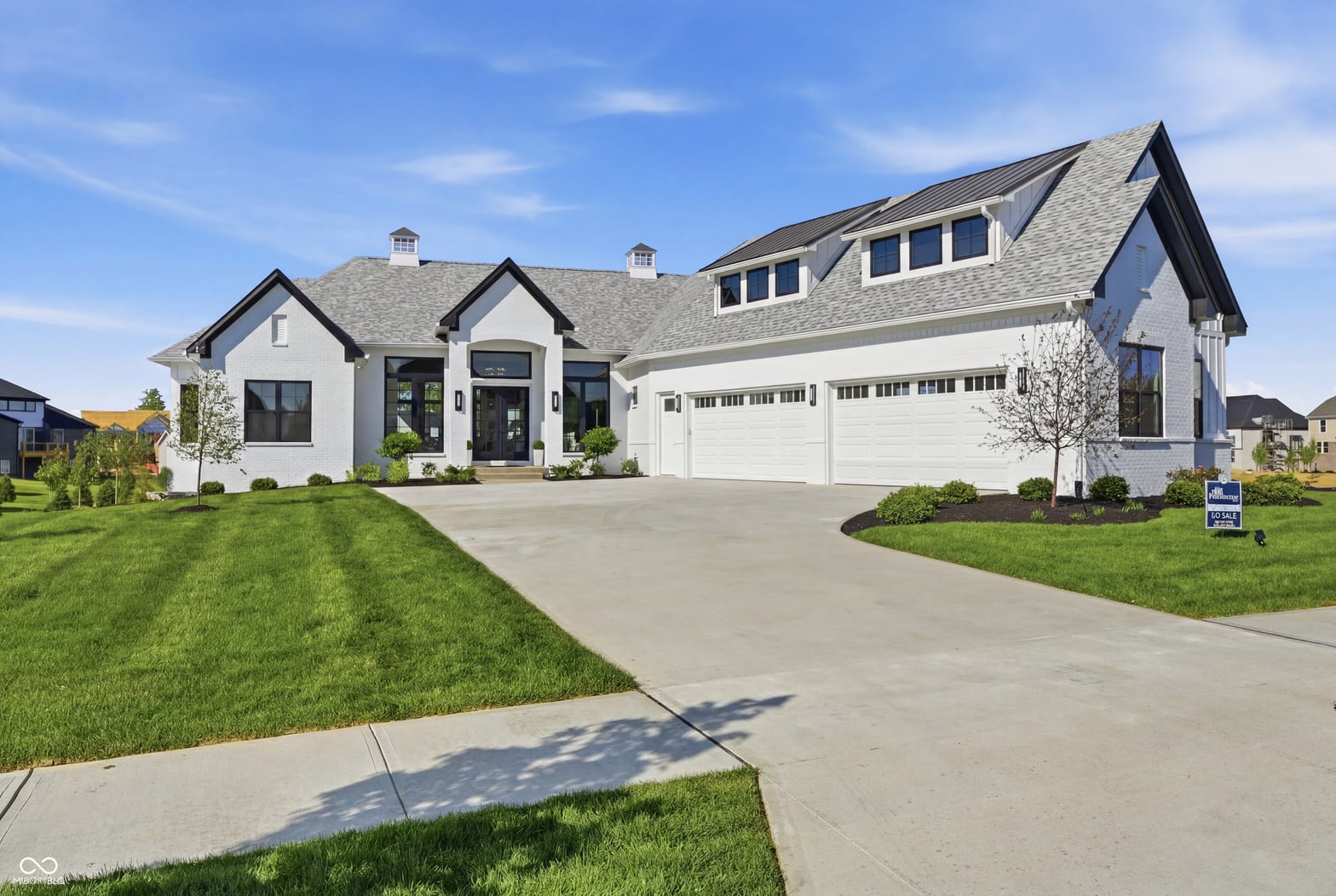 Photo of 1400 Chatham Ridge Court, Westfield, IN