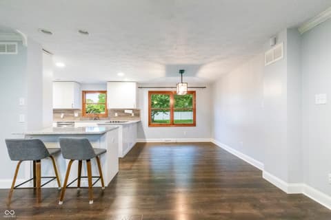 Photo of 68 Stonybrook Drive, Brownsburg, IN
