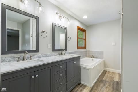 Photo of 68 Stonybrook Drive, Brownsburg, IN