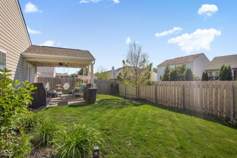 Yard at 19338 Links Lane, Noblesville, IN
