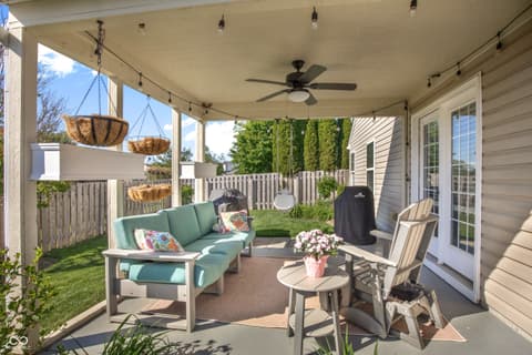 Outdoor living area at 19338 Links Lane, Noblesville, IN
