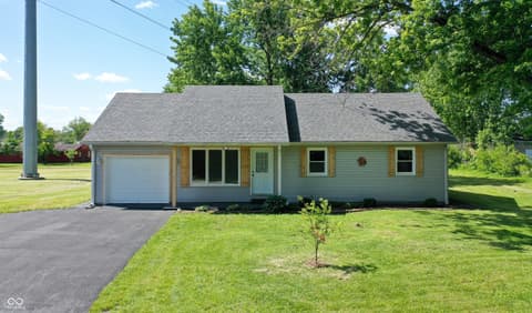 7237 E Buddy Lane