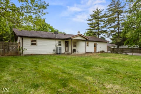 Photo of 328 Fox Circle, Noblesville, IN