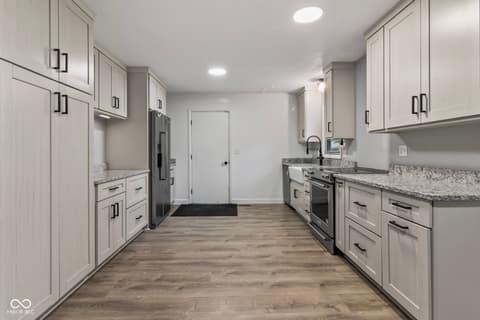 Photo of 328 Fox Circle, Noblesville, IN