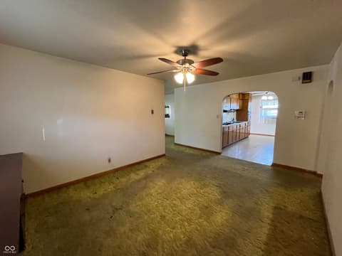 Dining room at 4212 Columbus Avenue, Anderson, IN