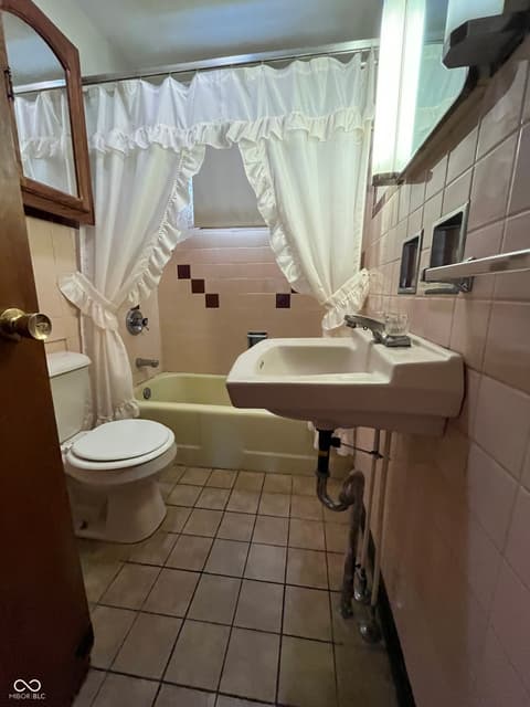 Bathroom at 4212 Columbus Avenue, Anderson, IN