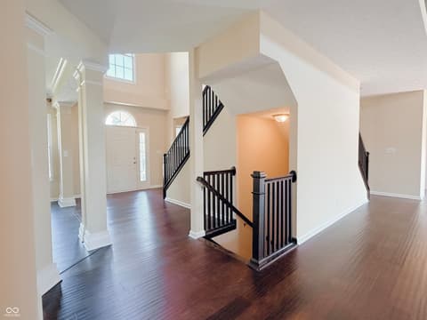 Foyer at 2535 Murphy Circle N, Carmel, IN