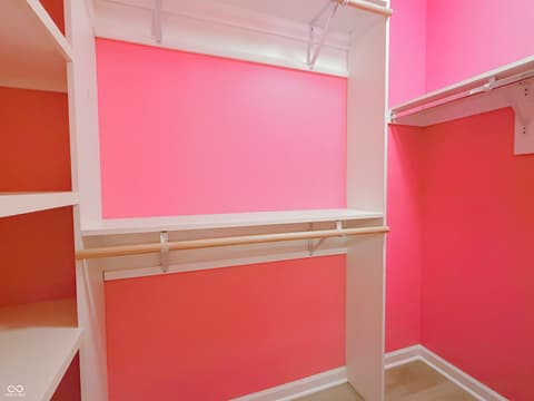 Walk In Closets — 2535 Murphy Circle N, Carmel, IN