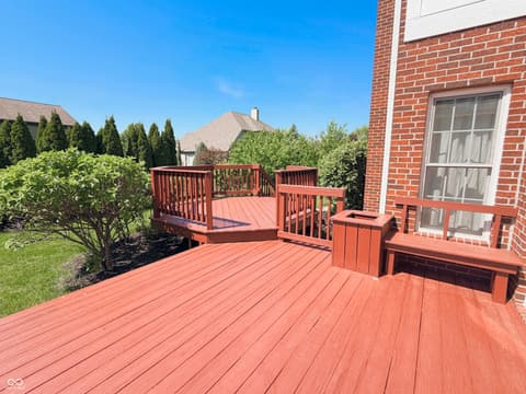 Outdoor living area at 2535 Murphy Circle N, Carmel, IN