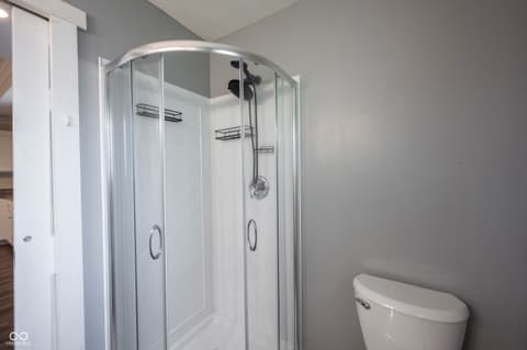 Photo of 404 N Swope Street, Greenfield, IN