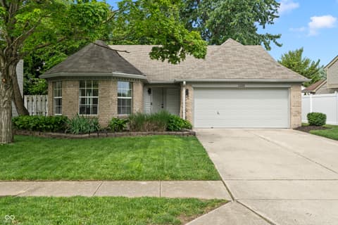 7496 Wood Court