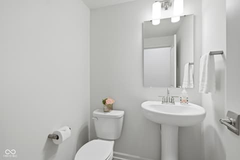 Bathroom at 14565 Pomona Lane, Carmel, IN