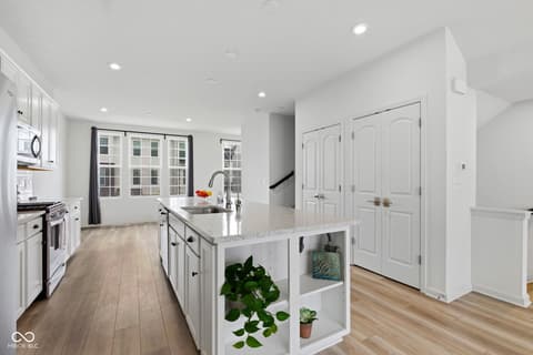 Kitchen at 14565 Pomona Lane, Carmel, IN