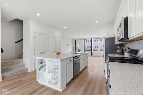 Kitchen at 14565 Pomona Lane, Carmel, IN