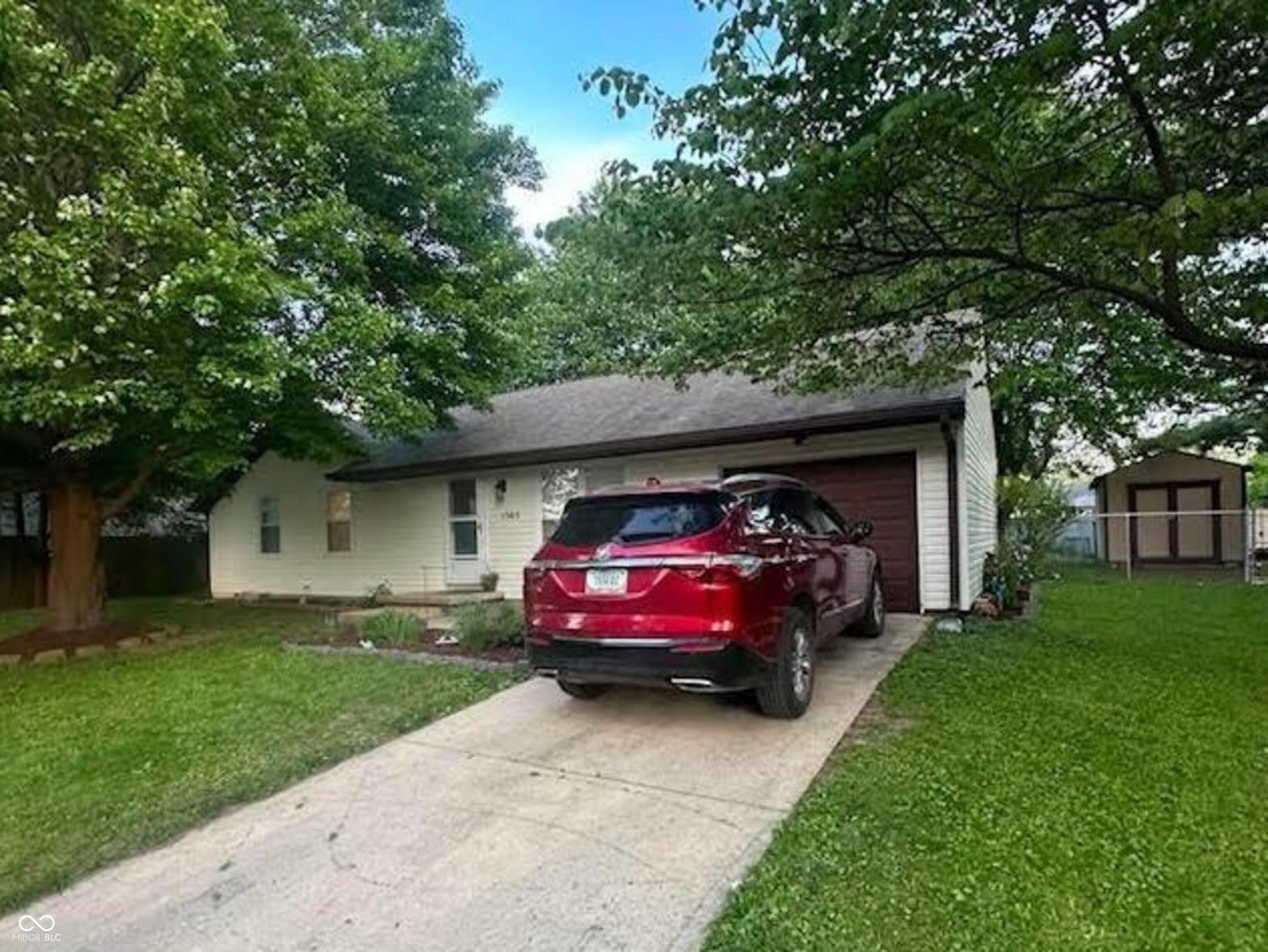 Front exterior at 1505 Elizabeth Drive, Lebanon, IN