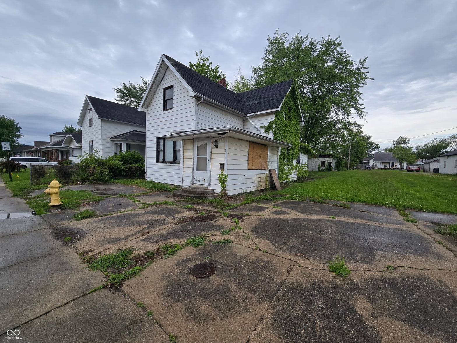 Photo of 2703 Main Street, Anderson, IN