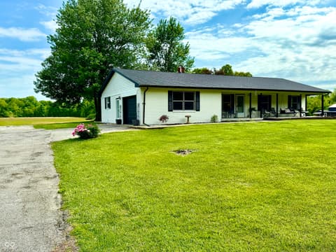 Front exterior at 7975 W 50 S, Morgantown, IN