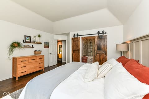 Primary bedroom at 7040 Koldyke Place, Fishers, IN