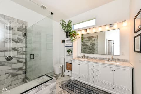 Primary bathroom at 7040 Koldyke Place, Fishers, IN