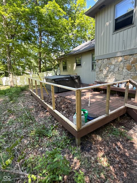 Outdoor living area at 10676 Oakwood Court, Carmel, IN