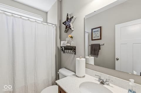 Photo of 2707 Kilgobbin Cres, Brownsburg, IN