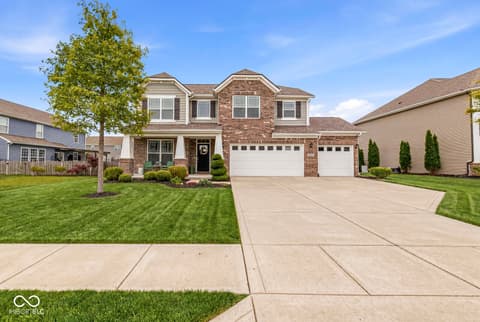 Photo of 2707 Kilgobbin Cres, Brownsburg, IN