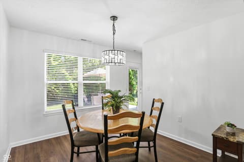 Dining room at 10632 Ashview Drive, Fishers, IN