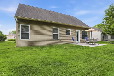 Backyard at 10632 Ashview Drive, Fishers, IN