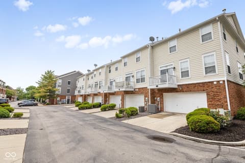 Photo of 422 Windham Pass, Carmel, IN