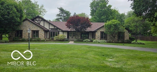 Photo of 4833 Briarwood Trail, Carmel, IN