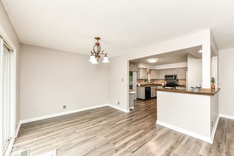 Photo of 34 Sleepy Hollow Court, Westfield, IN