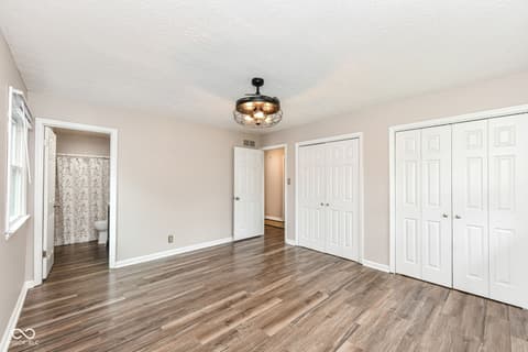 Photo of 34 Sleepy Hollow Court, Westfield, IN