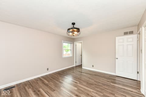Photo of 34 Sleepy Hollow Court, Westfield, IN