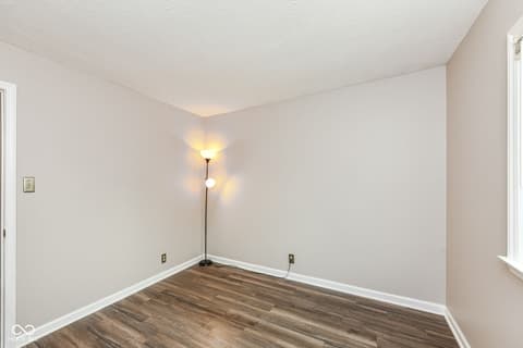 Photo of 34 Sleepy Hollow Court, Westfield, IN
