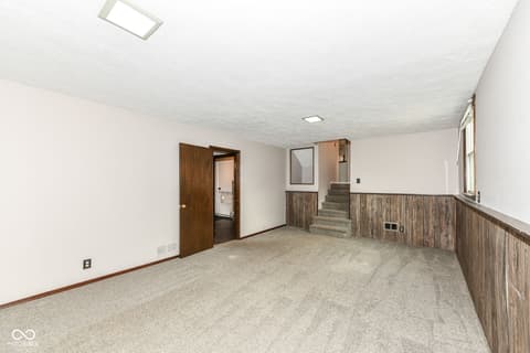 Photo of 34 Sleepy Hollow Court, Westfield, IN