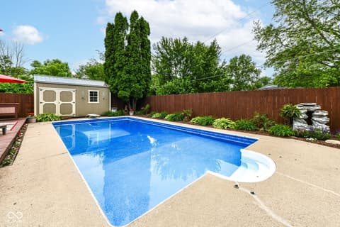 Photo of 34 Sleepy Hollow Court, Westfield, IN