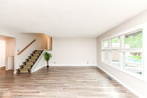 Photo of 34 Sleepy Hollow Court, Westfield, IN