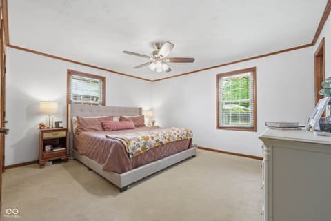 Photo of 108 S Lansdown Way, Anderson, IN