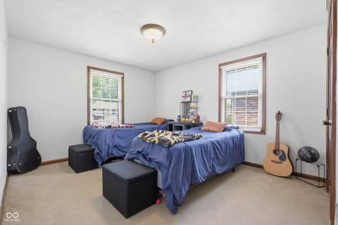 Photo of 108 S Lansdown Way, Anderson, IN