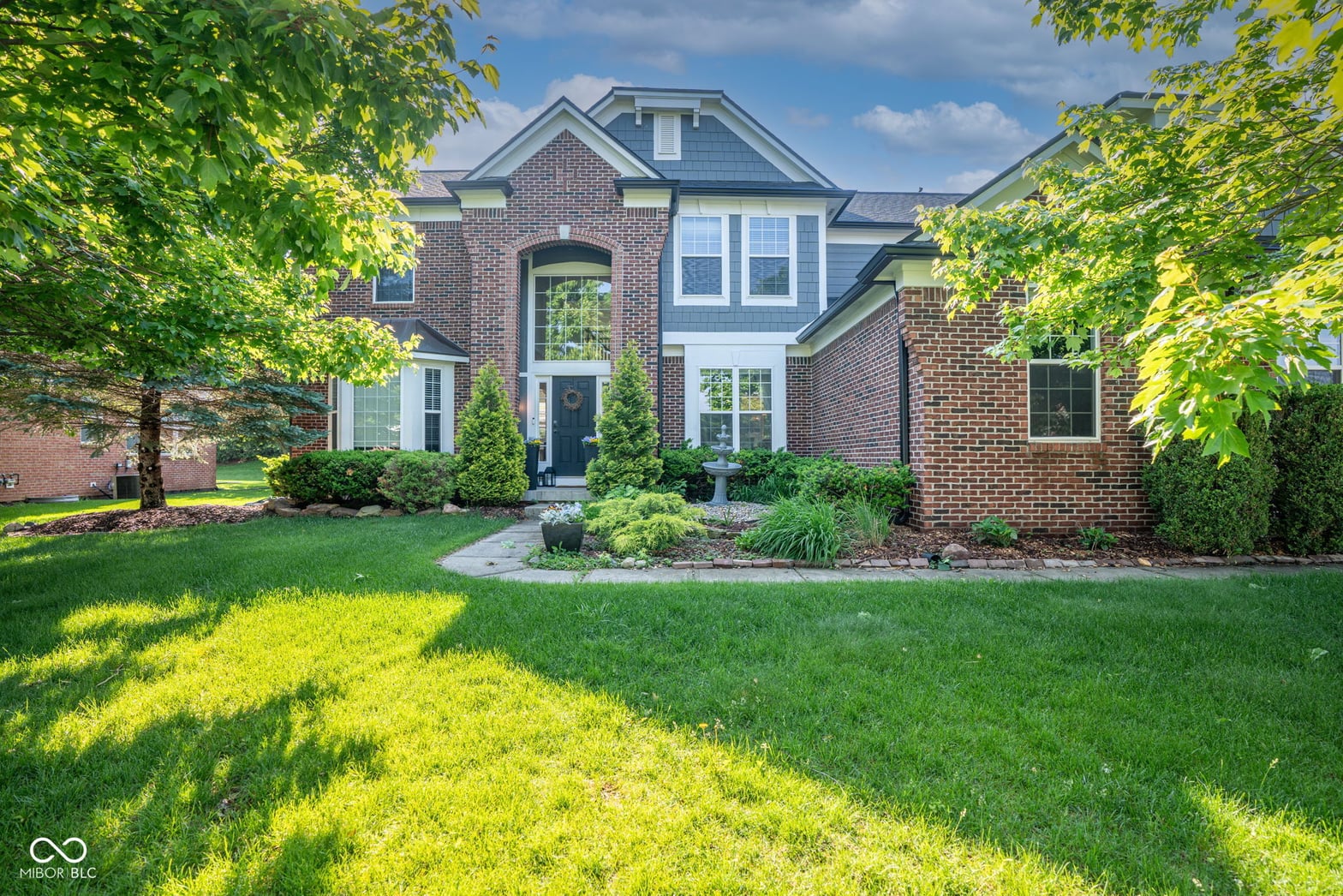 Front exterior at 11667 Shadowwood Court, Zionsville, IN